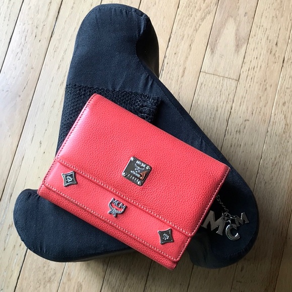 MCM Trifold Orange Wallet - Picture 3 of 12